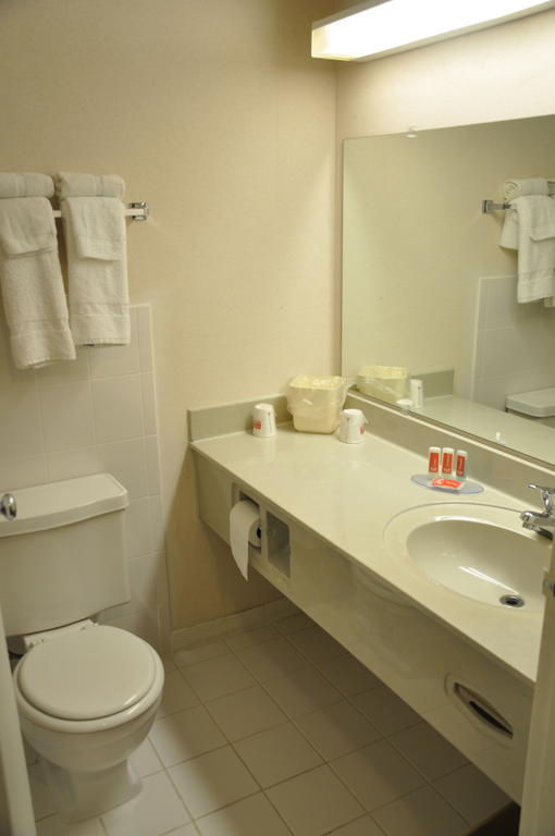 Airport Inn Flint Ruang foto