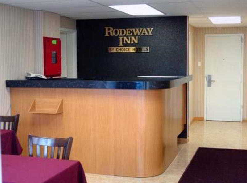 Airport Inn Flint Bagian luar foto